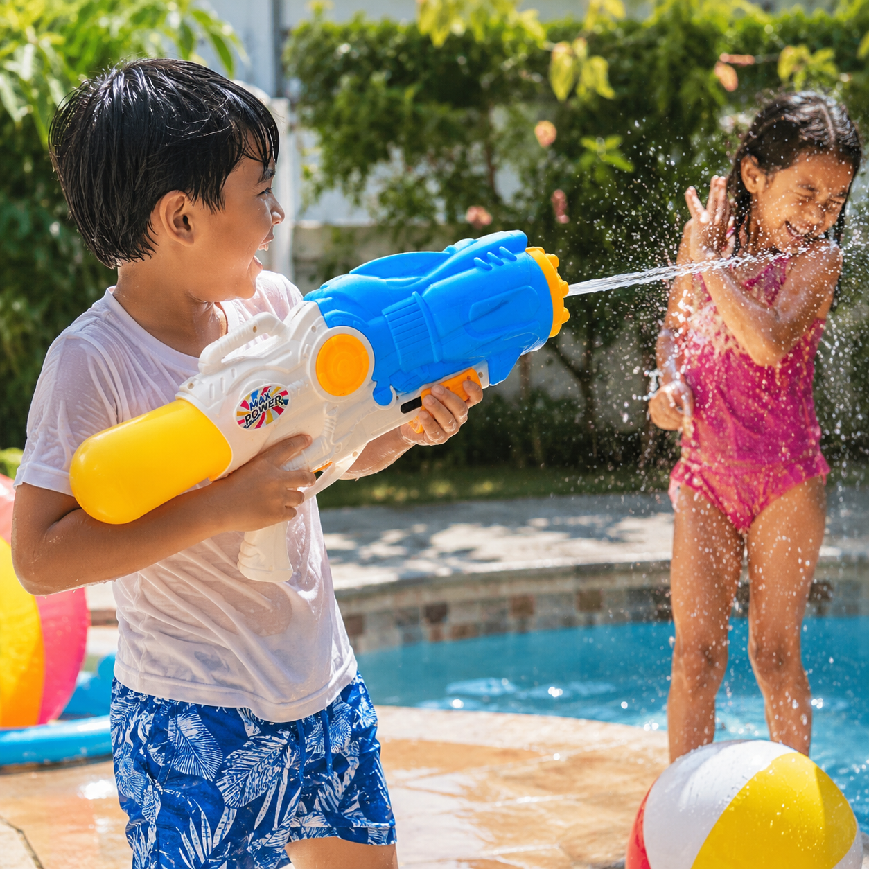 Large Kids Water Gun Toy – Manual Pump Action Water Blaster with Big Water Tank for Outdoor Pool Beach Summer Fun – Blue White Yellow - Image 8